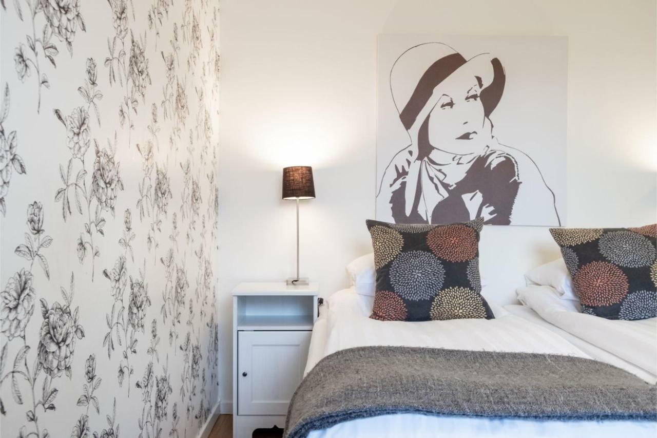 Ettsmart Hotell โซเลนทูนา ภายนอก รูปภาพ